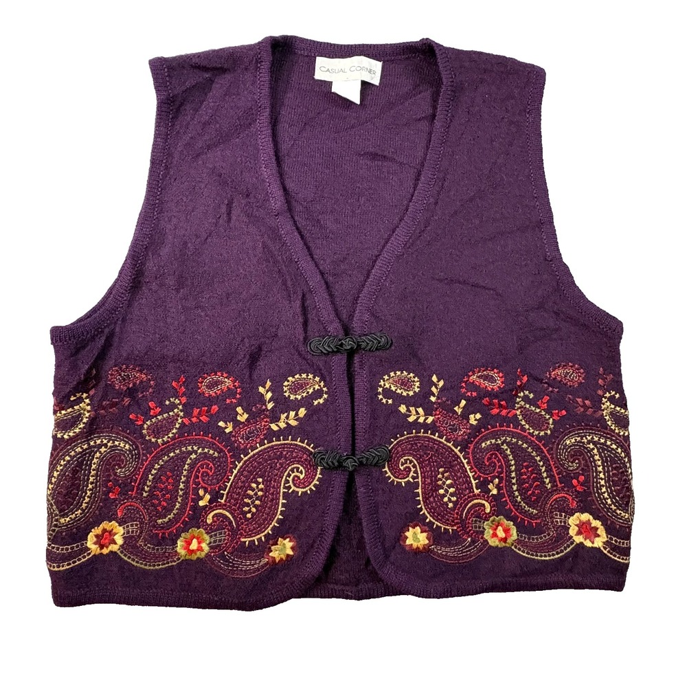 VTG 90s Casual Corner Women's M Purple Paisley Wool Embroidered Toggle Vest